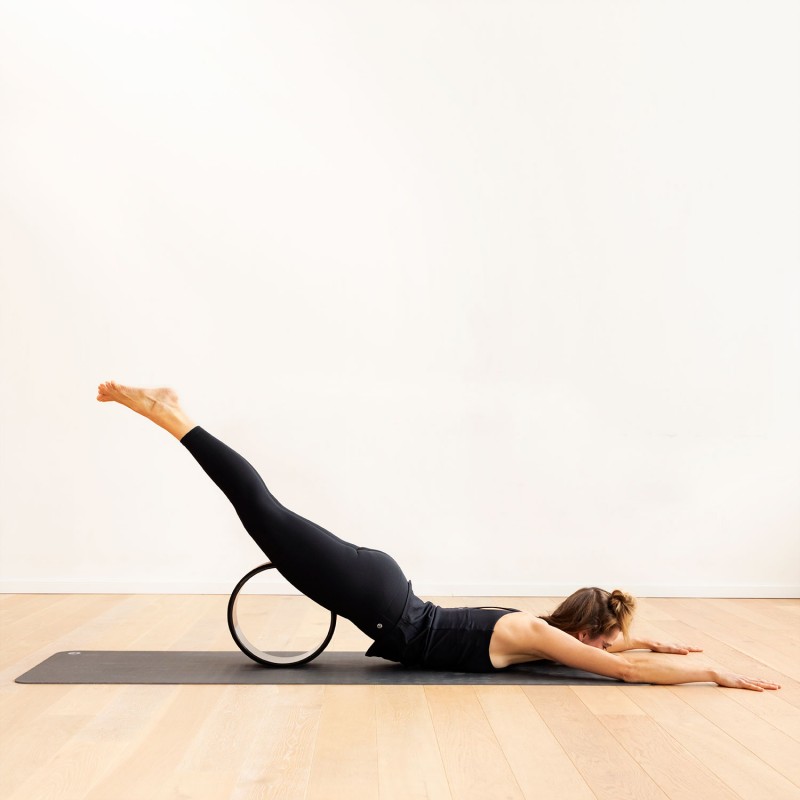 Joga krog za raztezanje in ravnotežje