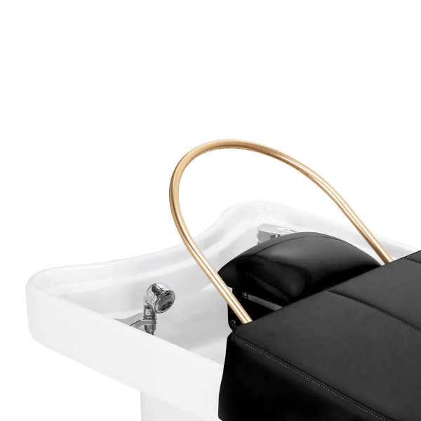 Gabbiano Head Spa Tisch