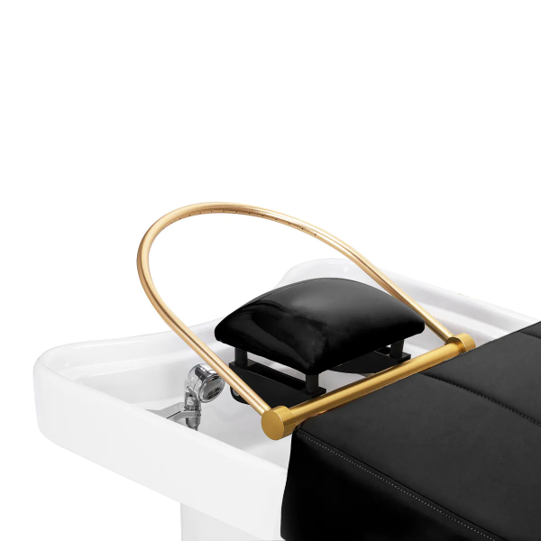 Gabbiano Head Spa Tisch