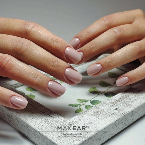 Makear NUDE RUBBER BASE - Smoky BEIGE