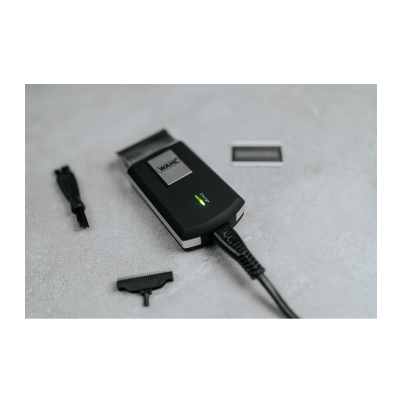 Wahl mobilni brezžični potovalni brivnik